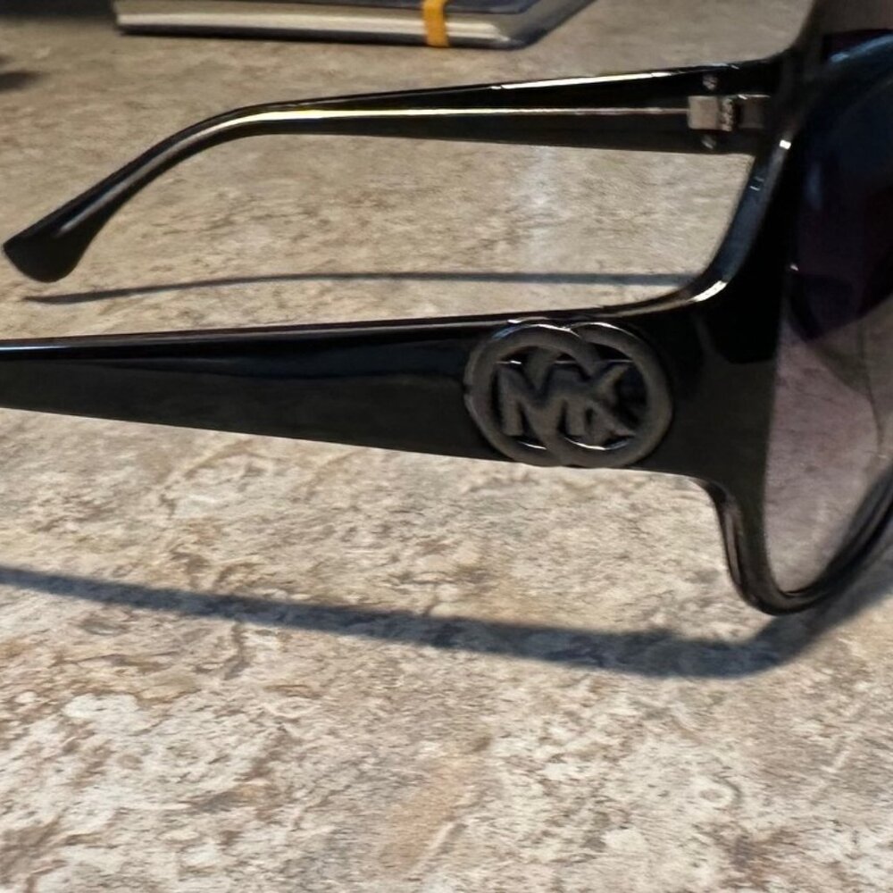 Michael Kors Salina M2788s Womens Sunglasses - Picture 2 of 8